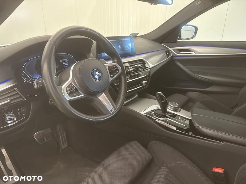BMW Seria 5 - 10