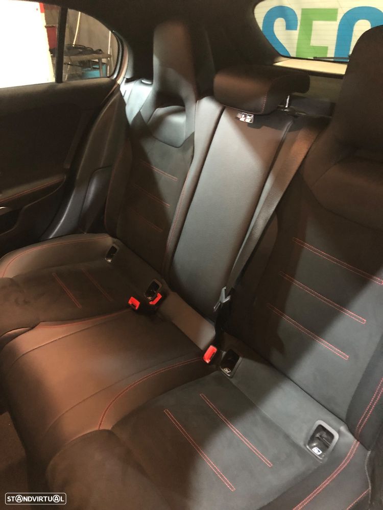 Mercedes-Benz A 180 d AMG Line Aut. - 30