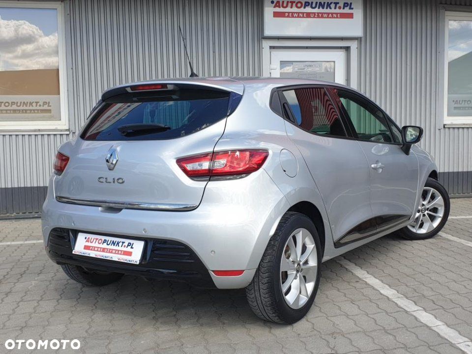 Renault Clio - 5