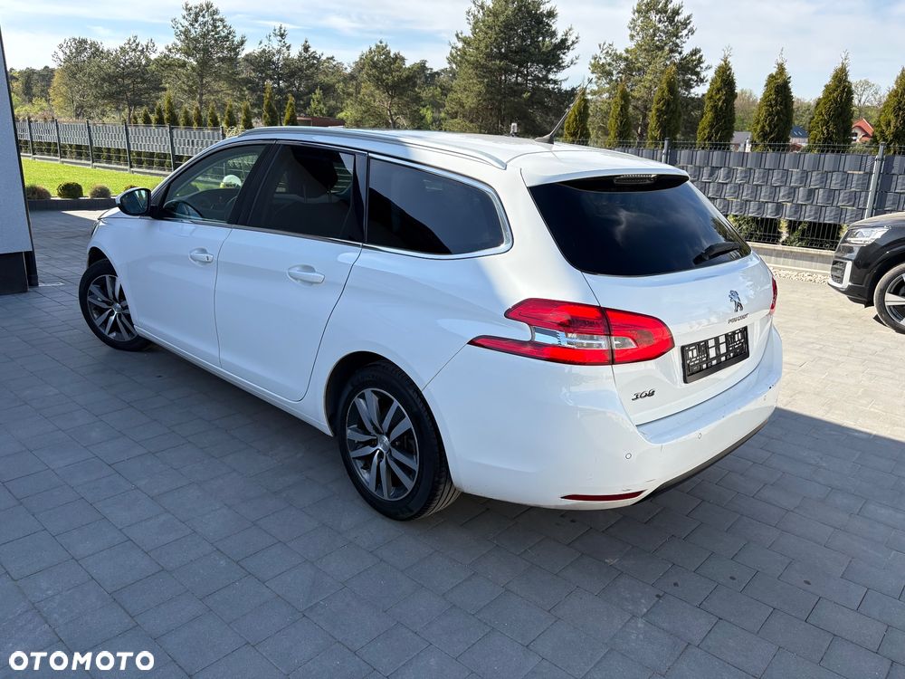 Peugeot 308 1.5 BlueHDi Allure Pack S&S - 11