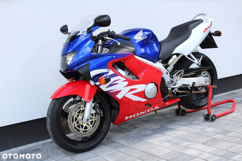Honda CBR - 2