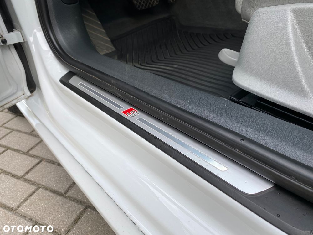 Audi A4 ver-40-tfsi-sport-s-tronic - 22