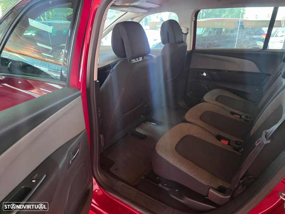 Citroën C4 Grand Picasso - 31