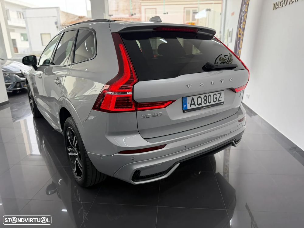 Volvo XC 60 2.0 T6 PHEV R-Design Expression AWD - 52
