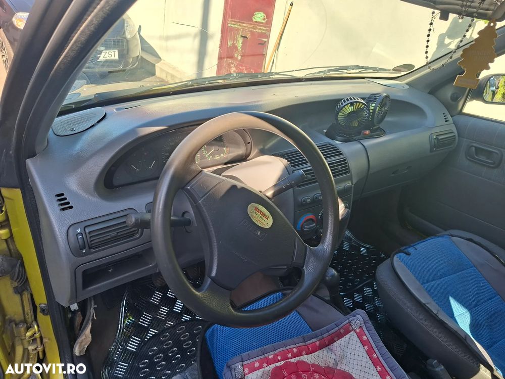 Fiat Punto - 5