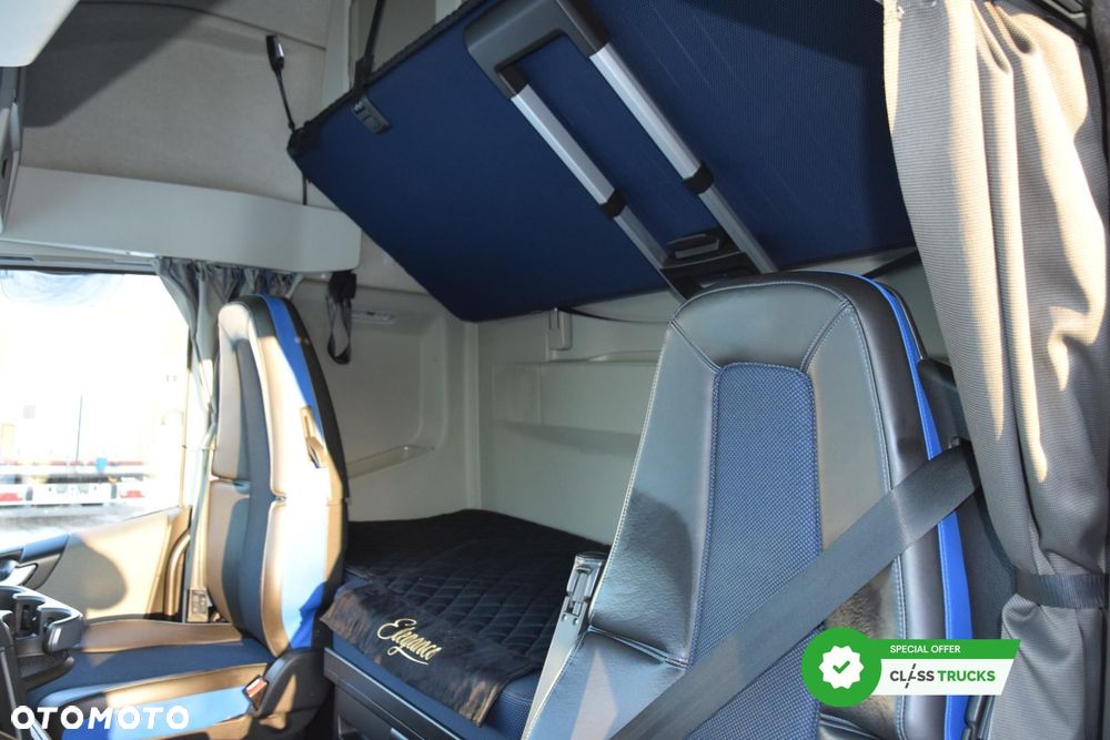 Volvo FH 500 Globetrotter XL Varios - 15