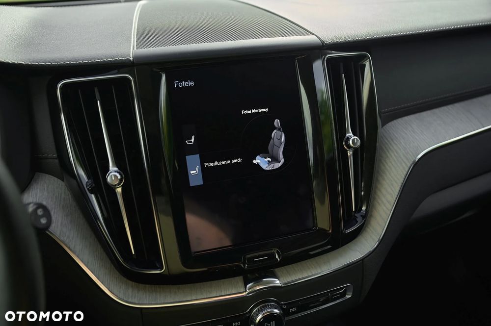 Volvo XC 60 D4 Inscription - 33