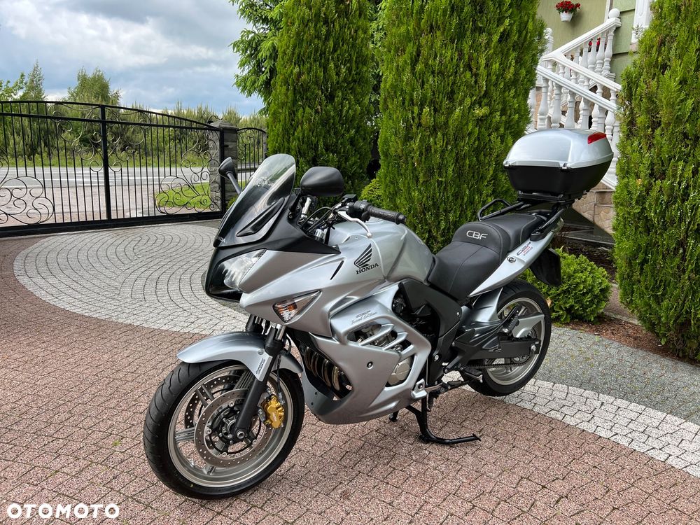 Honda CBF - 25