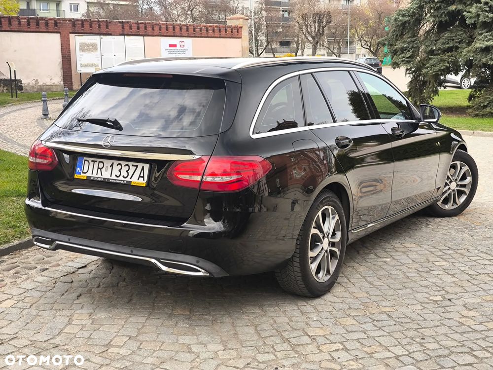Mercedes-Benz Klasa C 200 d 9G-TRONIC - 16