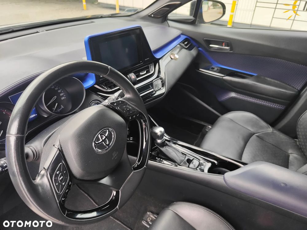 Toyota C-HR 1.2 T Premium CVT 4x4 - 20