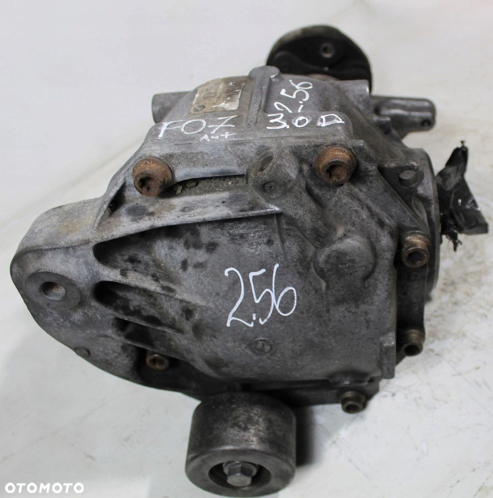 MOST DYFER BMW F07 3.0D 2.56 AUTOMAT 7578151 - 2