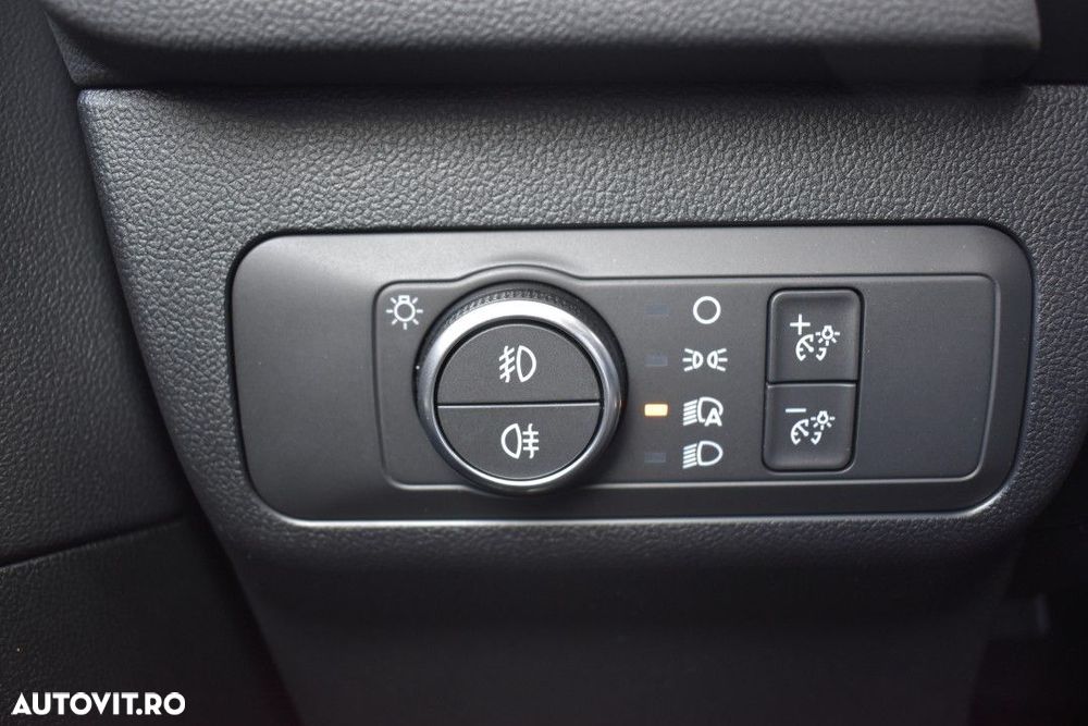 Ford Kuga - 19