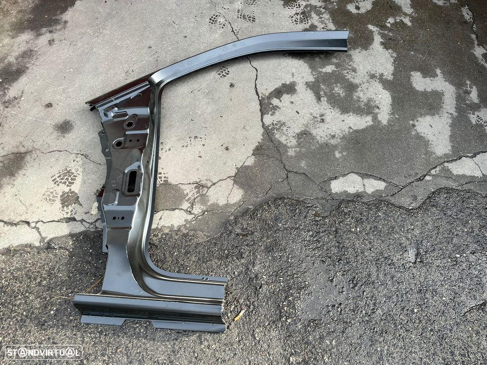 Partner Berlingo Combo 2019 on CHAPA PILAR A / PORTA ESQUERDA - Z888 - 1