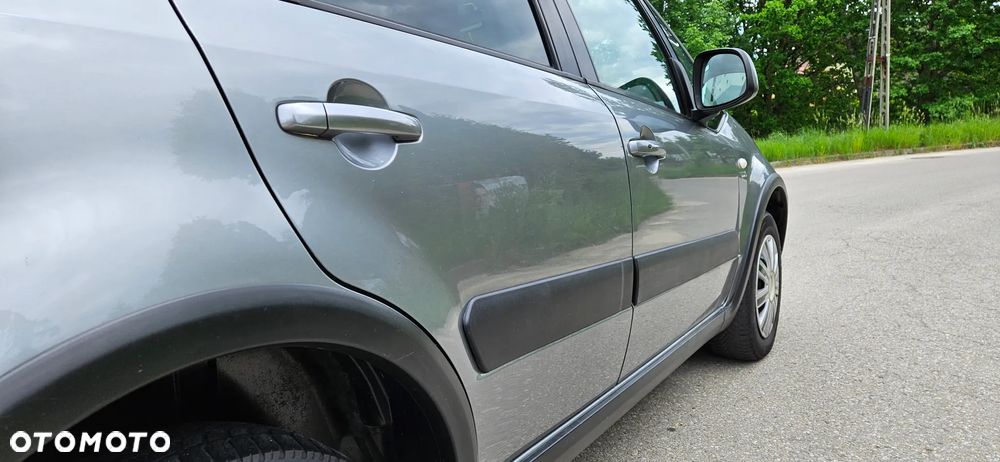 Suzuki SX4 - 8