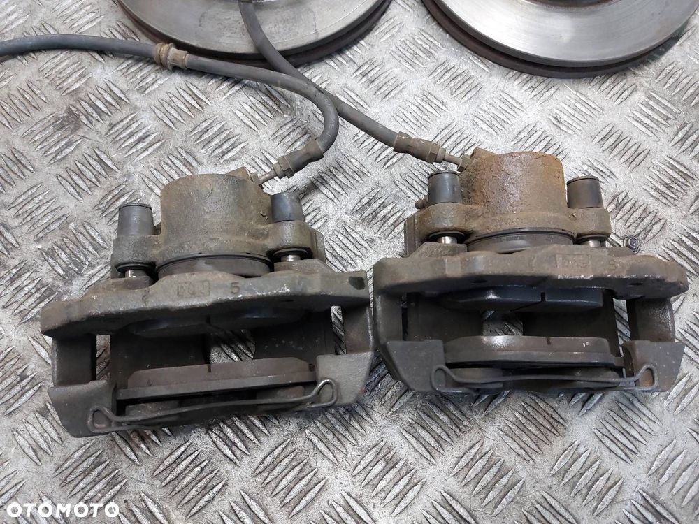 TARCZE HAMULCOWE PRZÓD + KLOCKI + ZACISKI FORD FUSION I 1.6 16V - 2