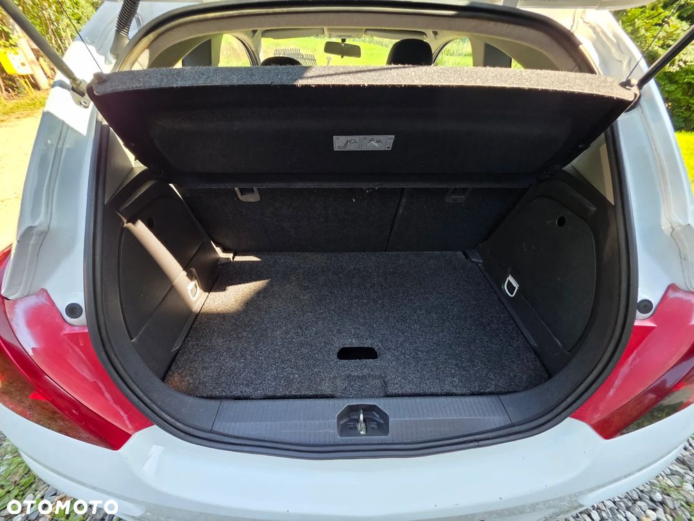 Opel Corsa - 11