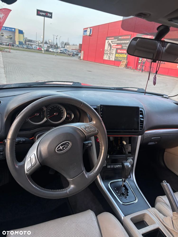 Subaru Legacy - 5