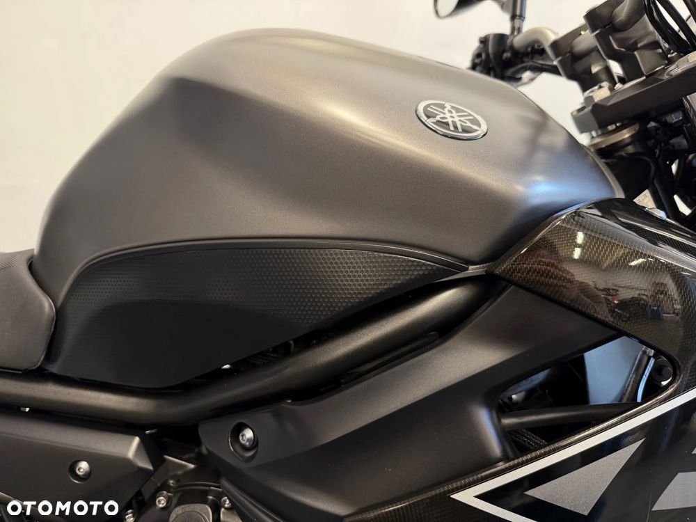 Yamaha XJ - 32