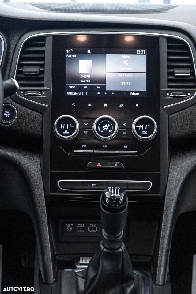 Renault Megane BLUE dCi 115 INTENS - 4