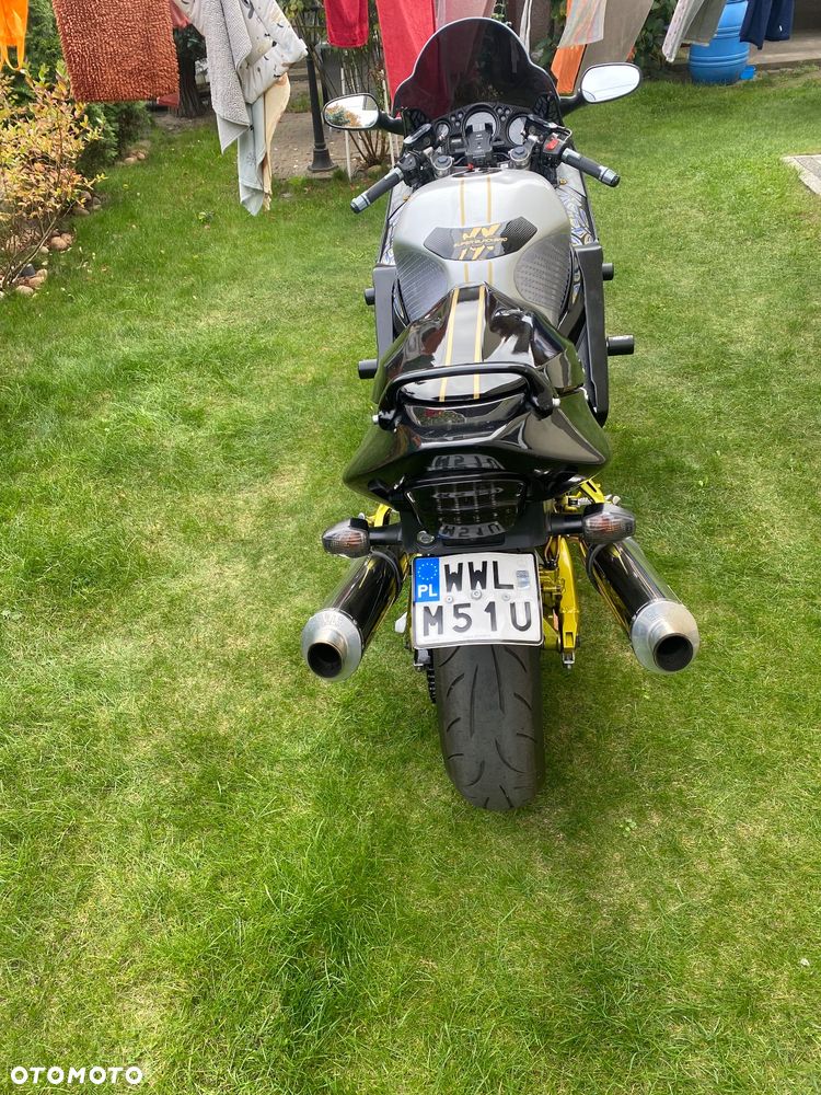 Honda CBR - 17