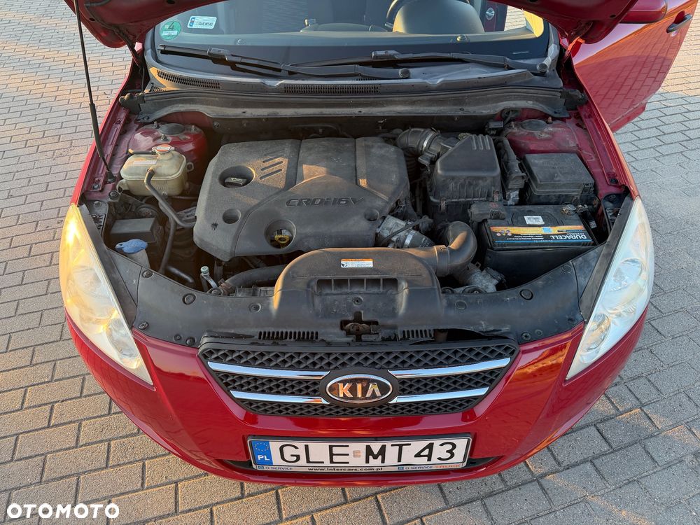 Kia Ceed 1.6 Crdi Comfort + - 36