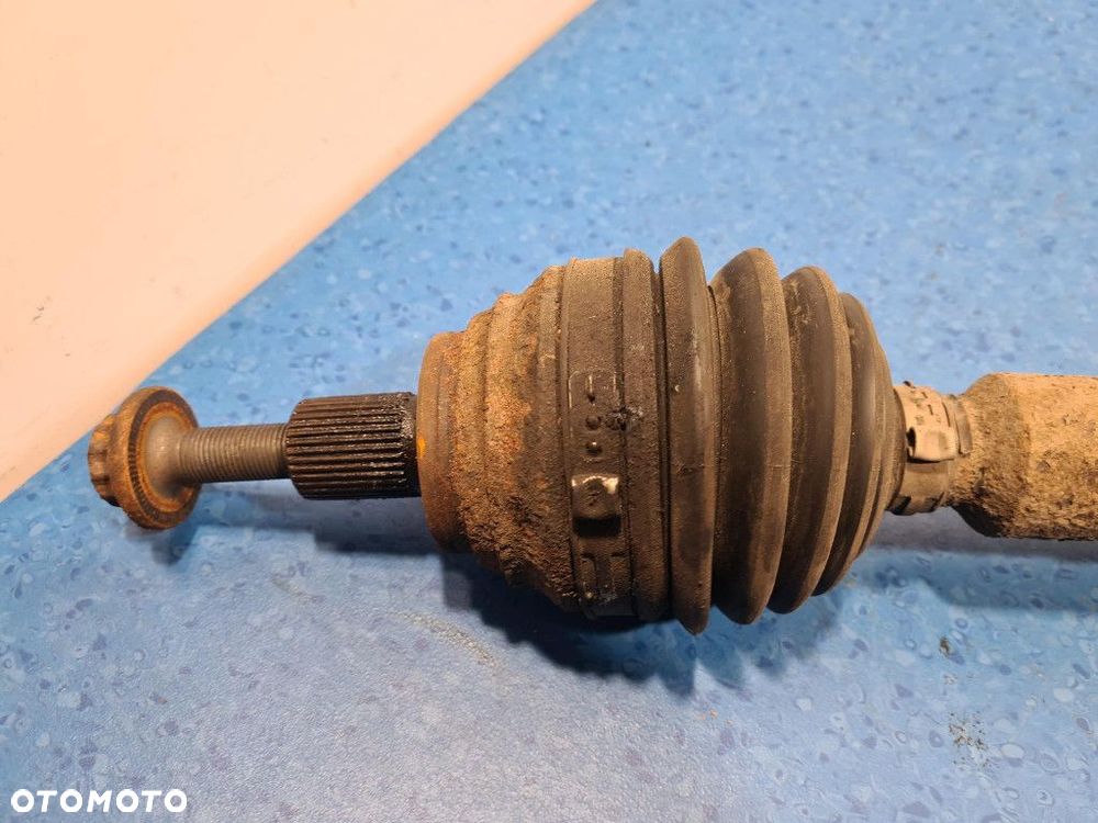 VOLKSWAGEN GOLF PÓŁOŚ PRAWA PRZÓD 1K0407272GM CLCA, CBDC - 2