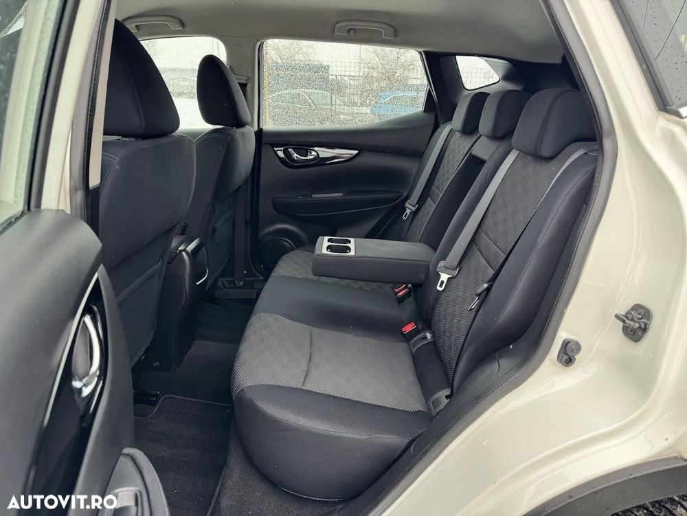 Nissan Qashqai - 8