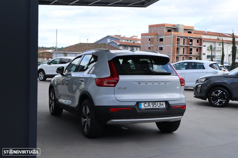 Volvo XC 40 1.5 T5 PHEV Momentum - 4