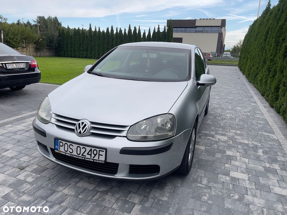 Volkswagen Golf - 26