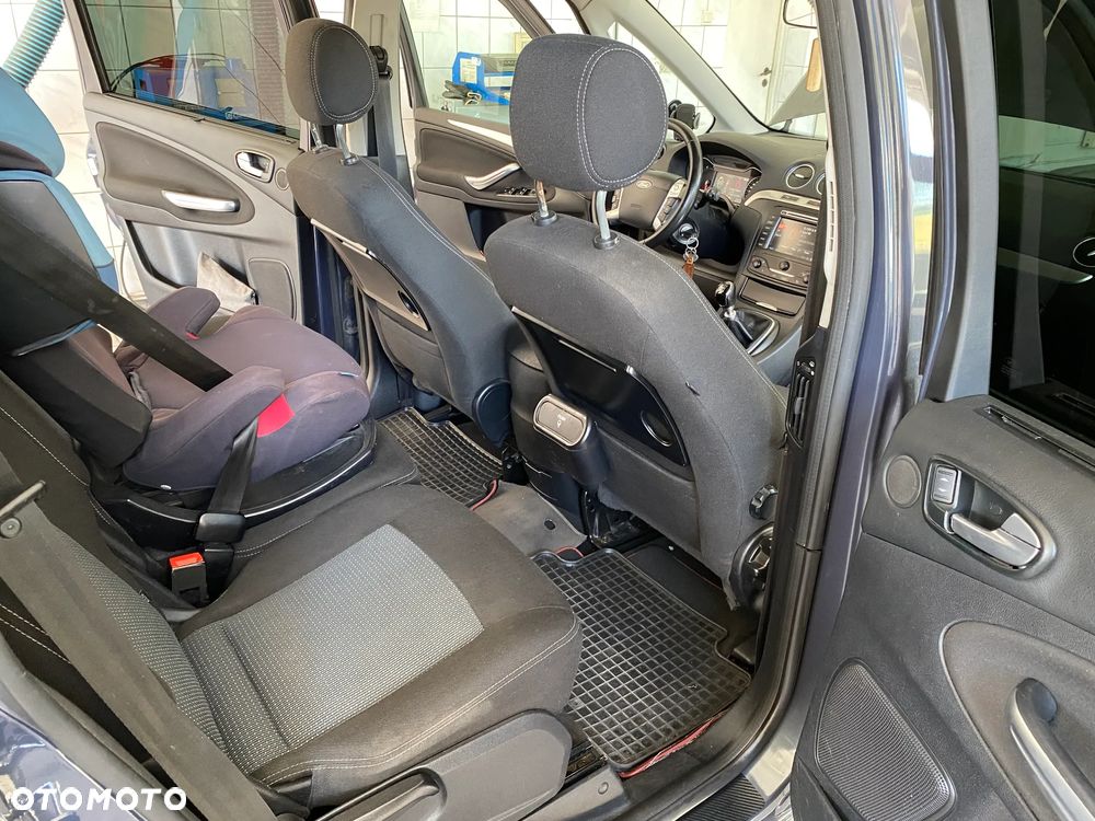 Ford Galaxy 2.0 TDCi Trend - 11