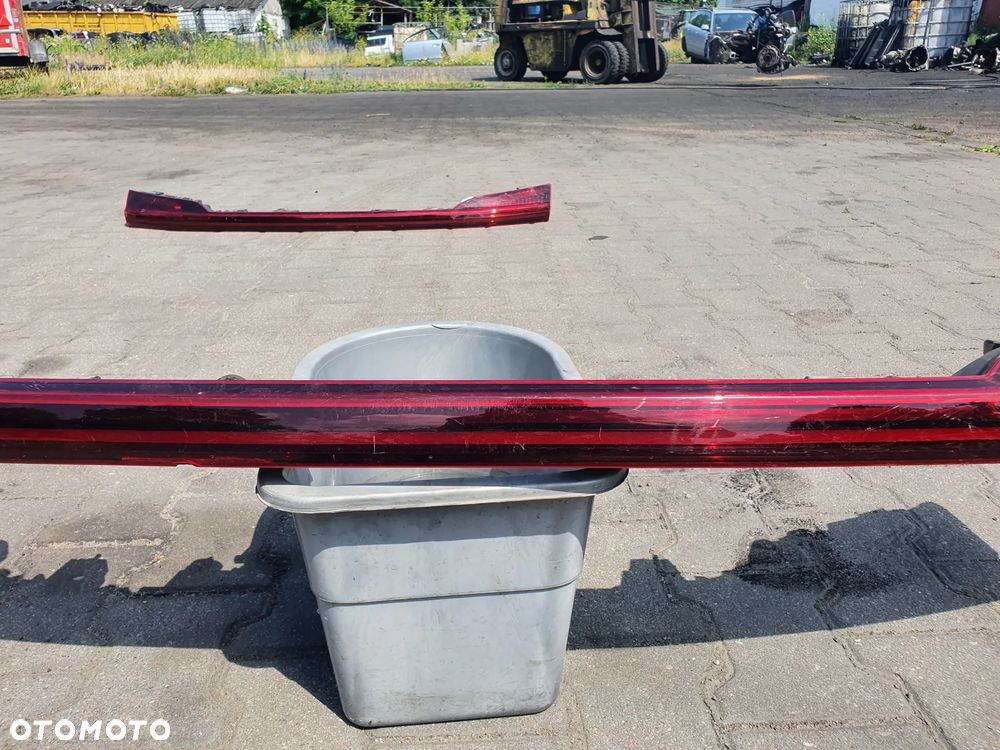 AUDI E-TRON LAMPA TYŁ LED 4KE945095B - 6