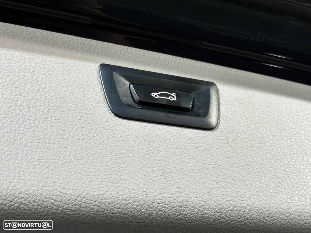 BMW 318 d Line Sport Shadow Auto - 59