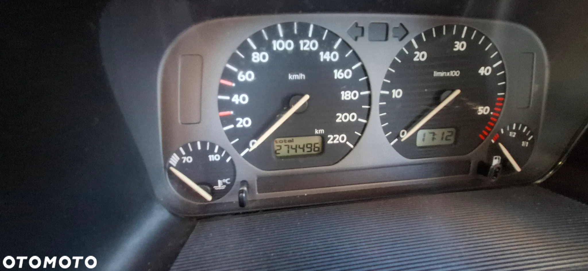 Volkswagen Golf - 9