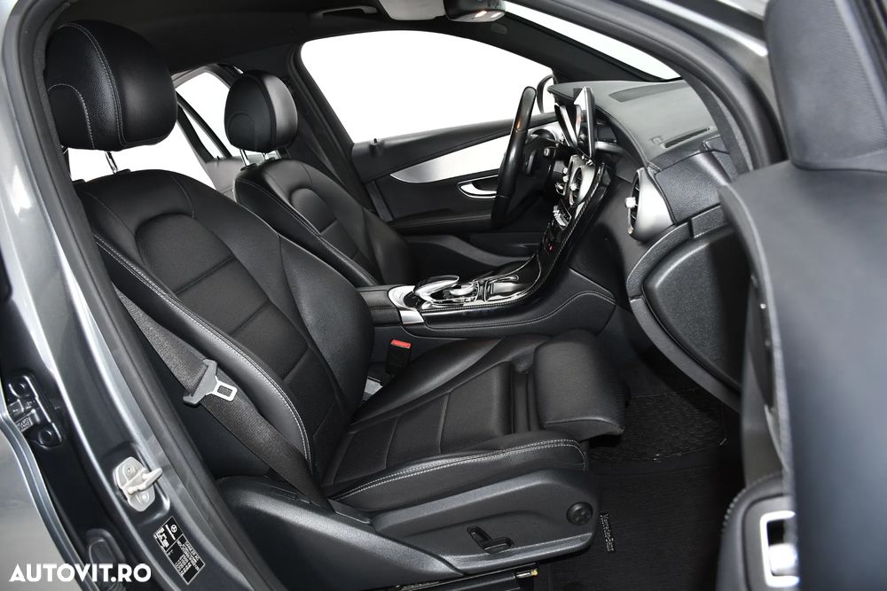 Mercedes-Benz GLC 220 d 4MATIC 9G-TRONIC AMG Line - 12