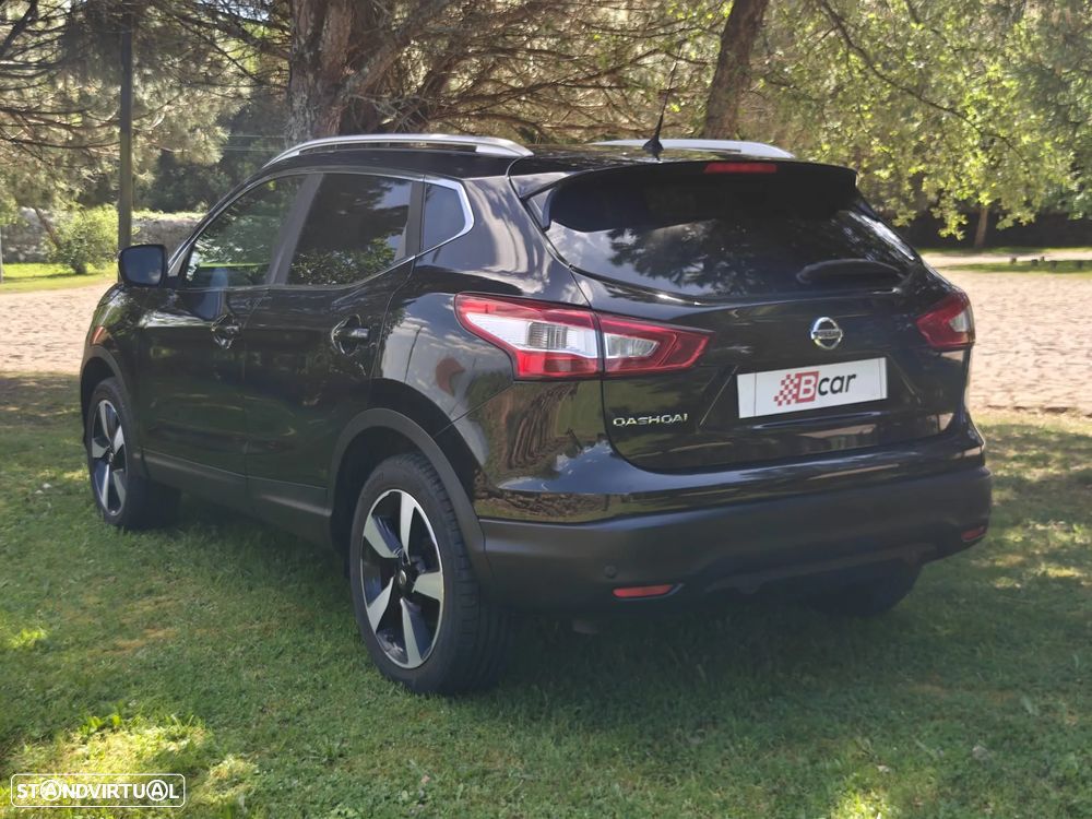 Nissan Qashqai 1.5 dCi N-Connecta 18 - 9