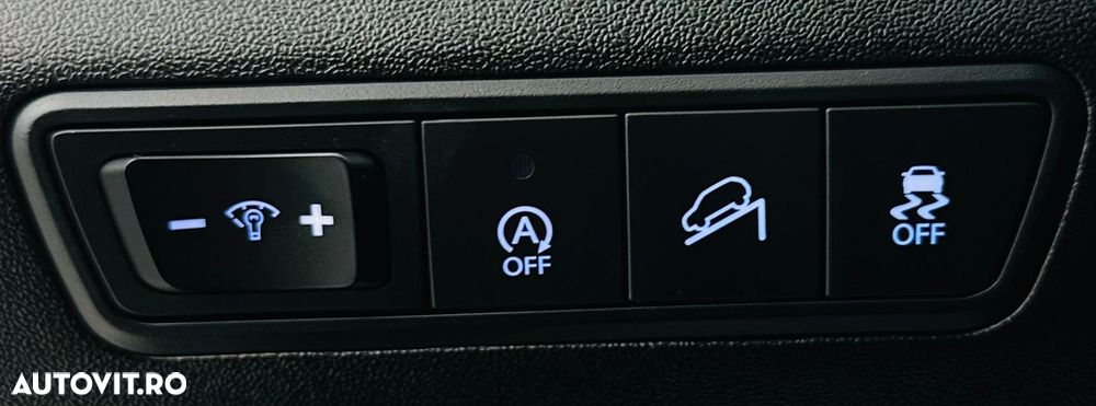 Hyundai ix35 1.7 CRDI 2WD blue Finale Gold - 12