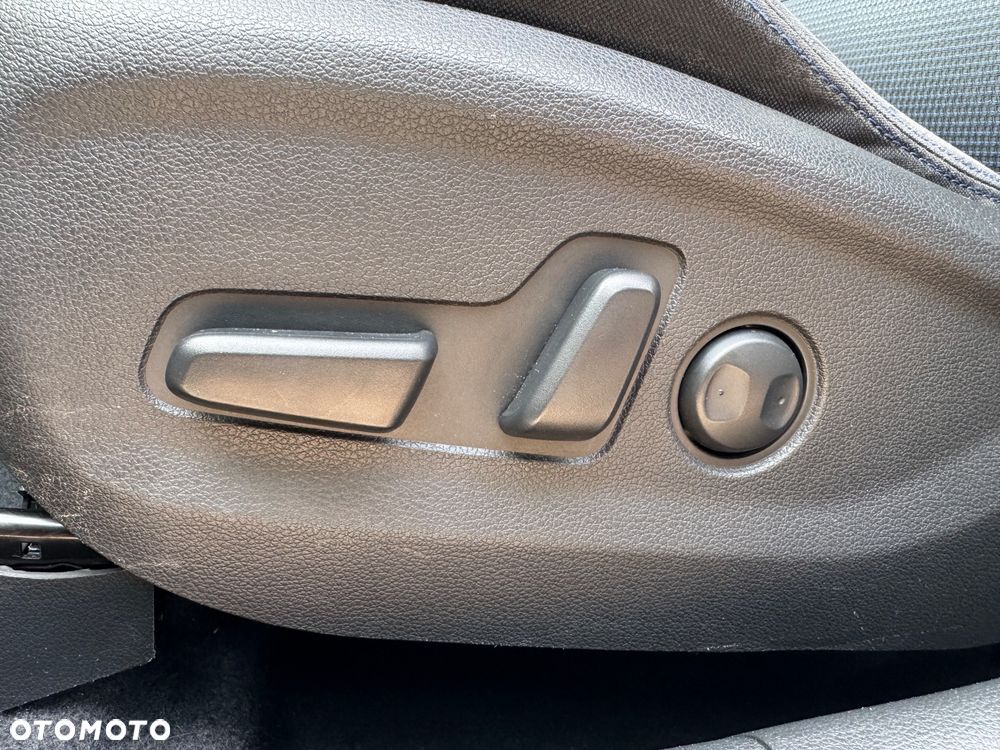 Hyundai Tucson - 16