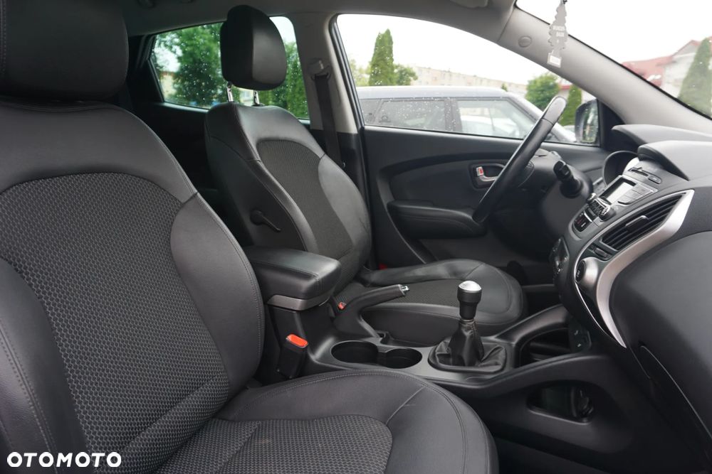 Hyundai ix35 2.0 2WD Comfort - 19