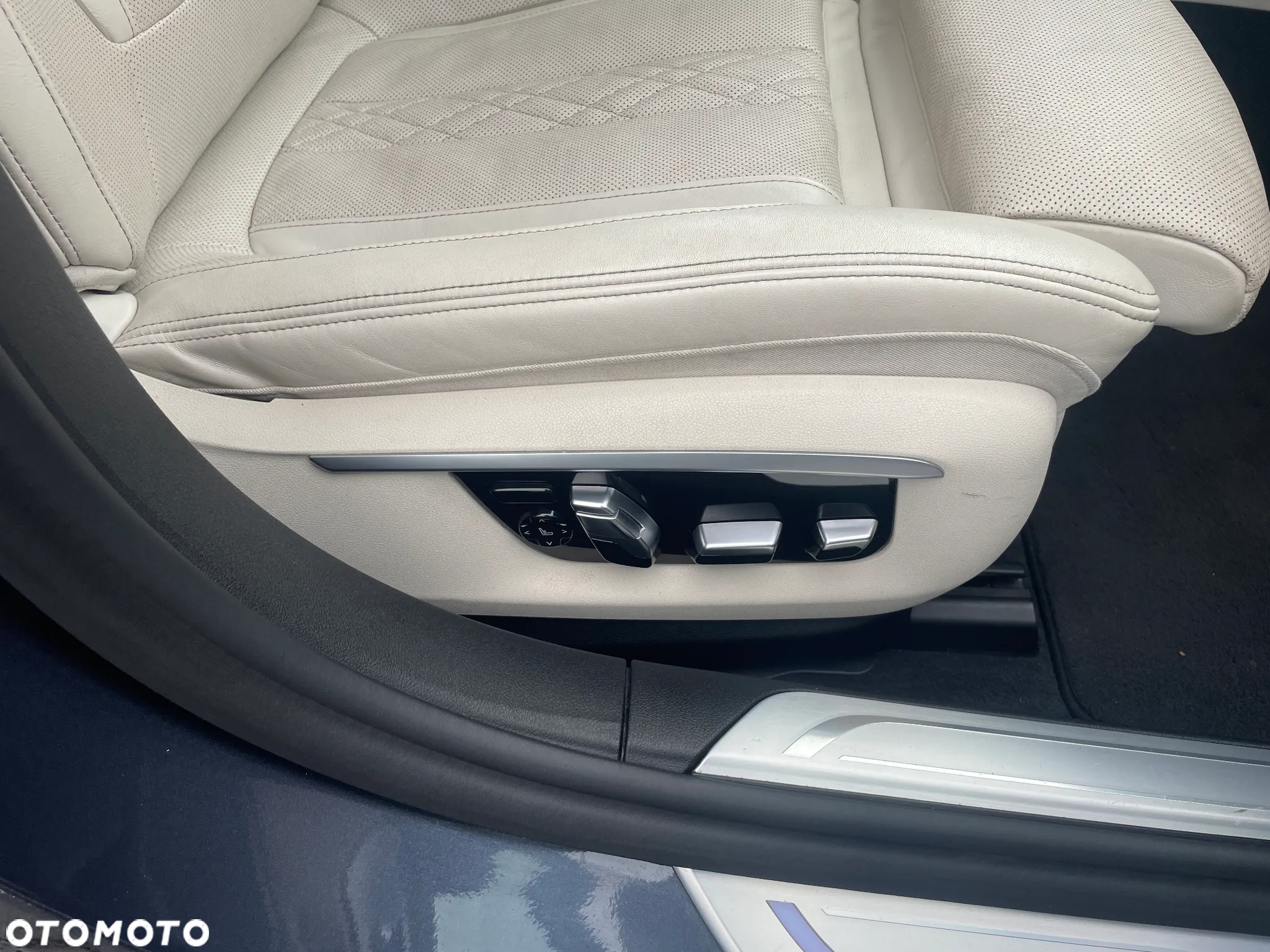 BMW Seria 7 740d xDrive - 19