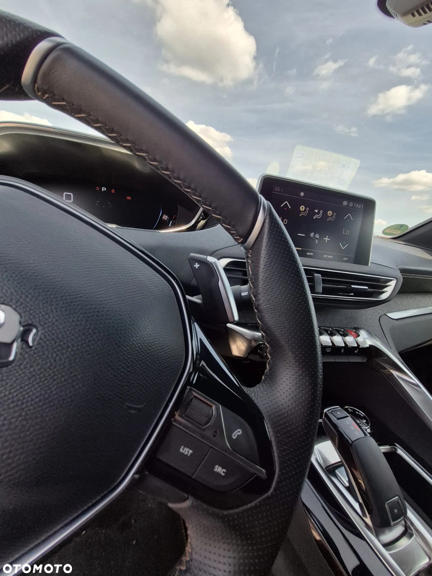 Peugeot 3008 1.6 PureTech GPF GT Line S&S EAT8 - 22
