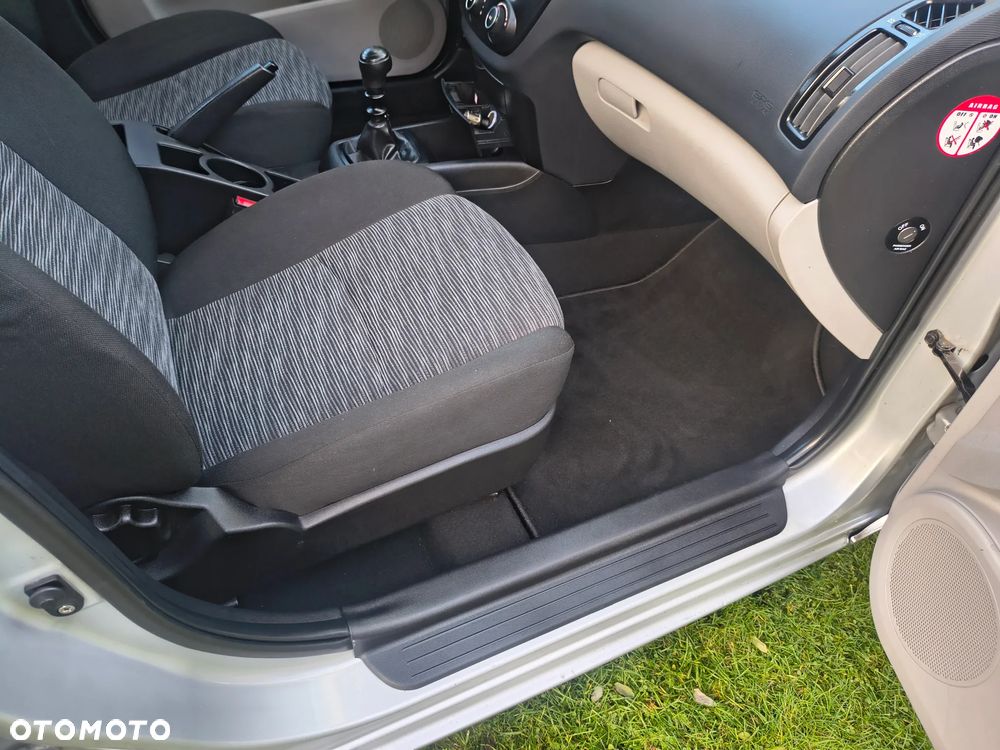 Kia Ceed 1.4 CVVT EX - 24