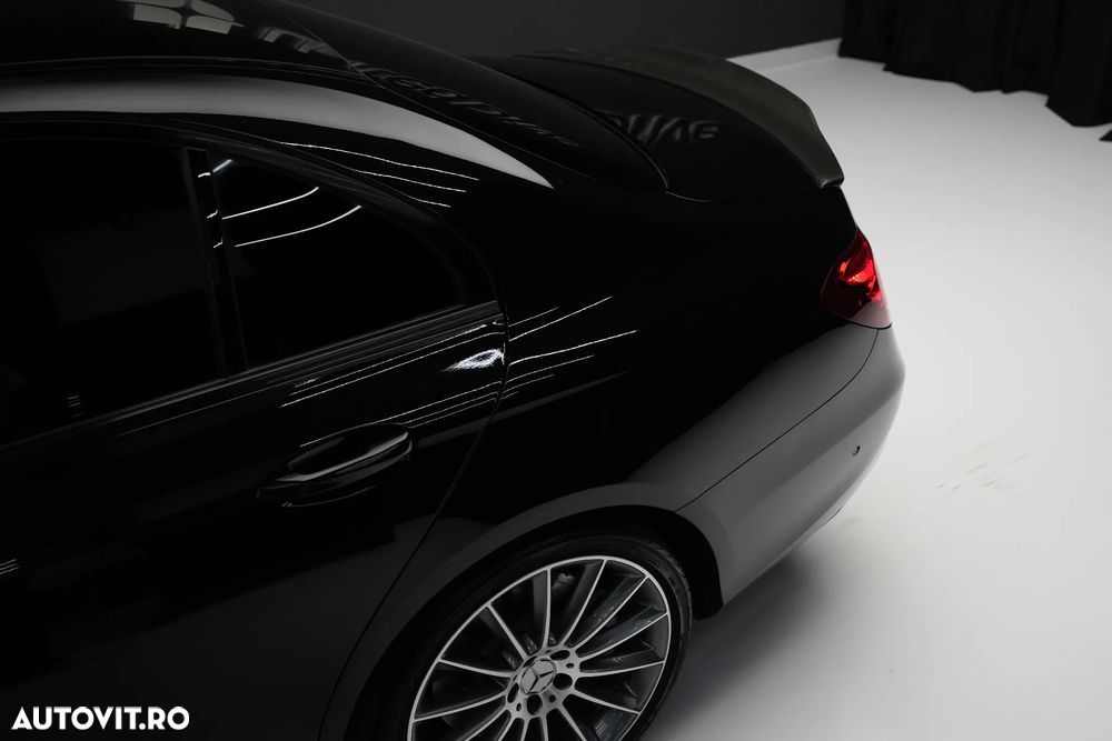 Mercedes-Benz E AMG 53 4MATIC Aut. - 35