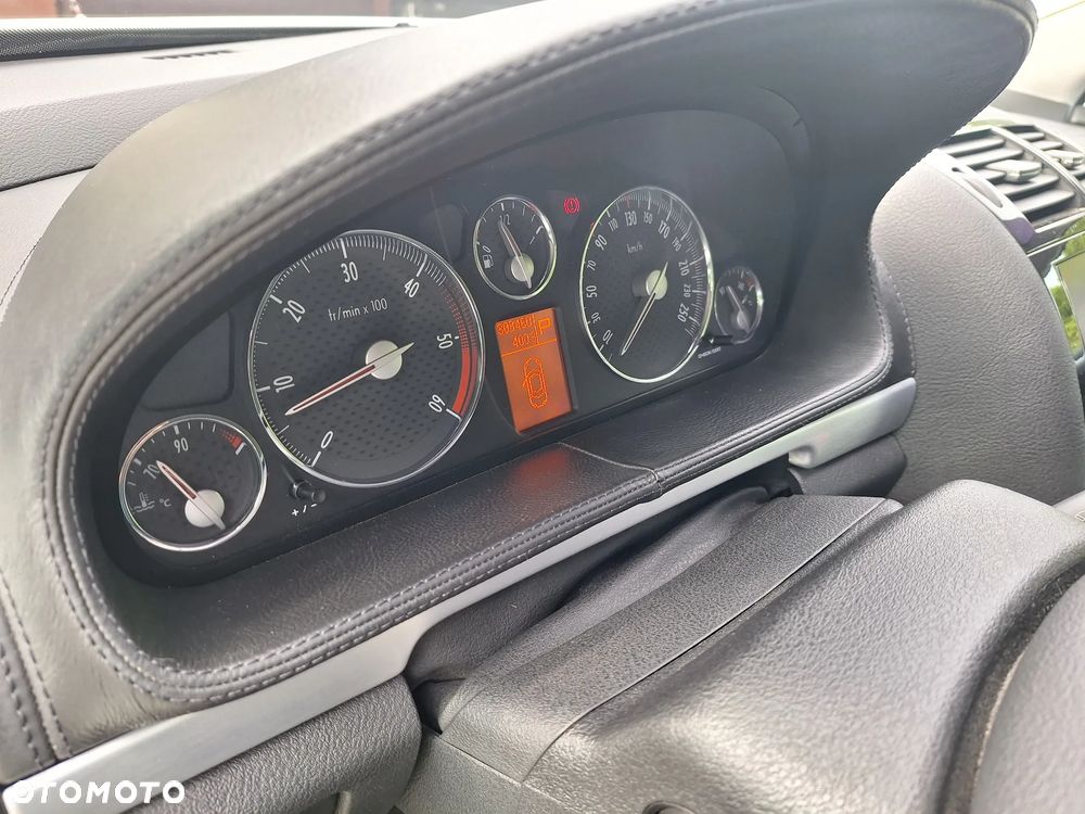 Peugeot 407 - 29