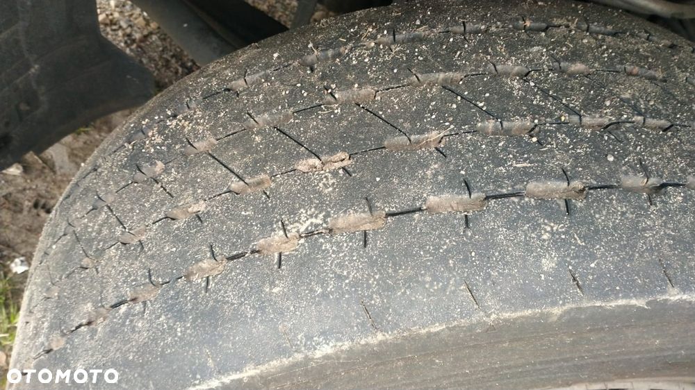 Renault PREMIUM - 12