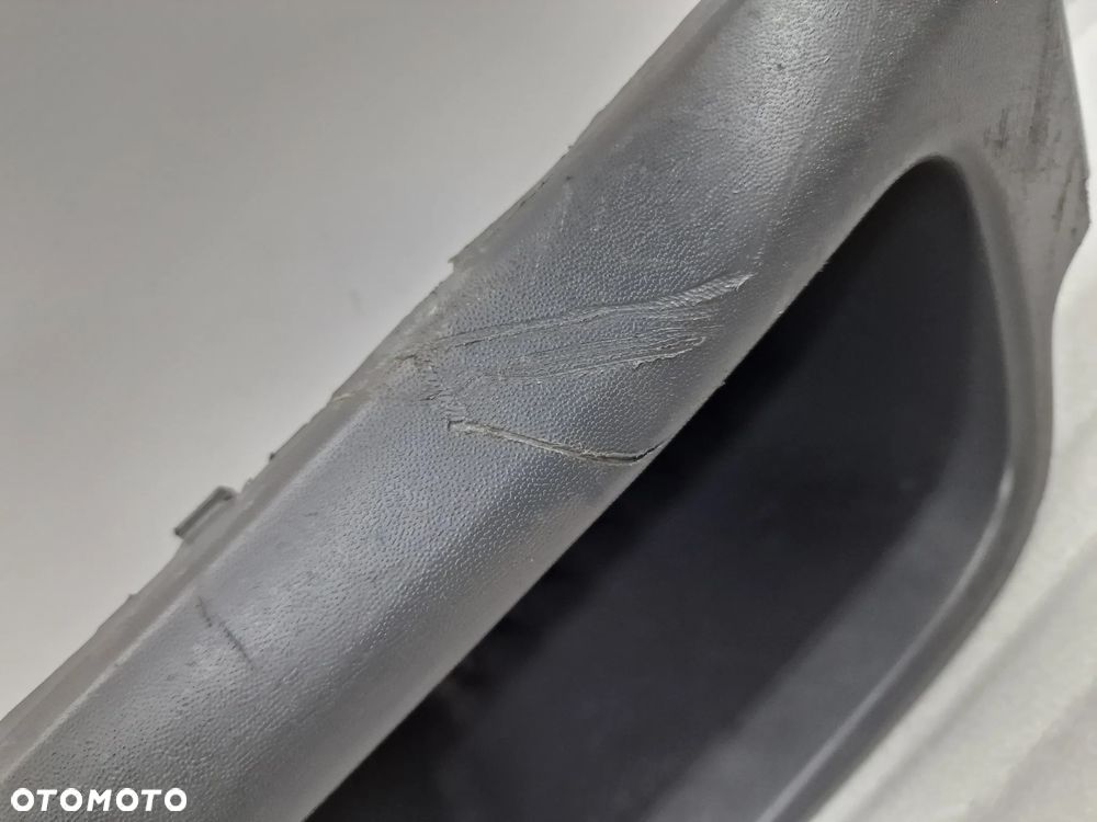 VW T5 7H0 03- KRATKA ŚRODKOWA ZDERZAKA PRZEDNIEGO PRZÓD , NR 7H0807719 , NR AUKCJI KR347 - 13