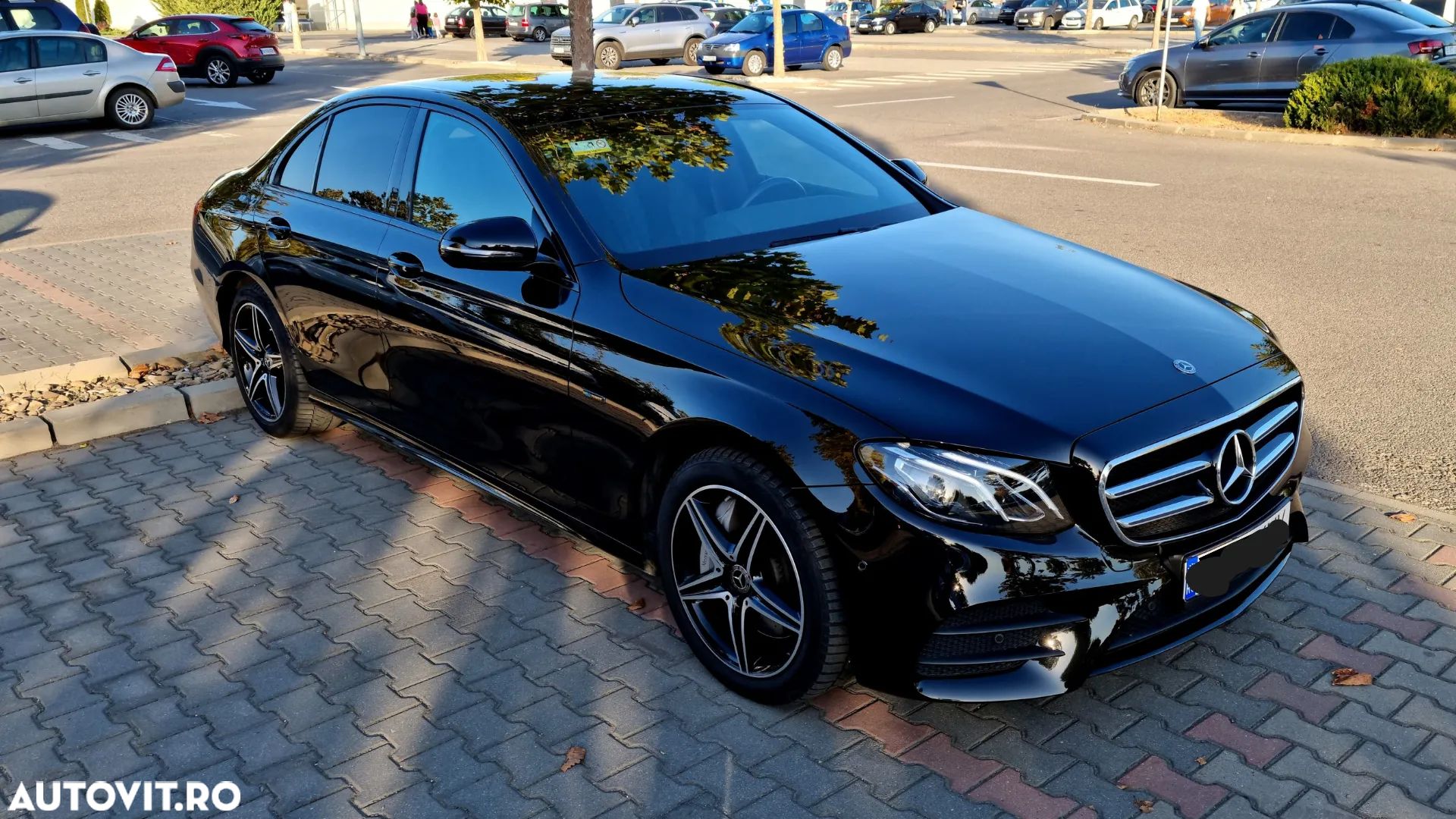 Mercedes-Benz E - 1
