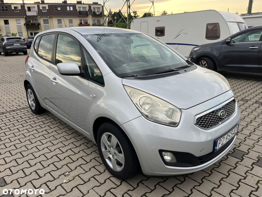 Kia Venga 1.4 CRDi 90 Attract - 3