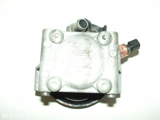 FORD FOCUS MK2 1,6 16V POMPA WSPOMAGANIA 2004> - 4