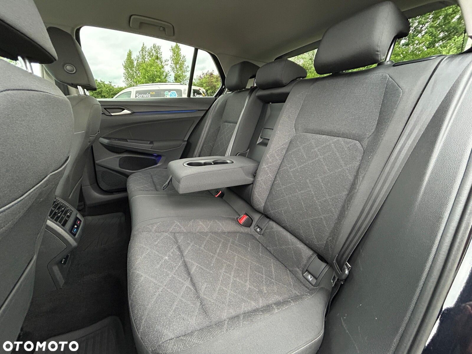 Volkswagen Golf VIII 1.5 TSI EVO Life - 18