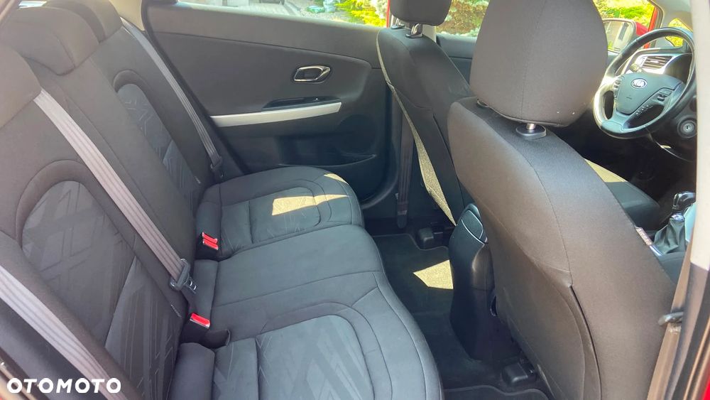 Kia Ceed - 5